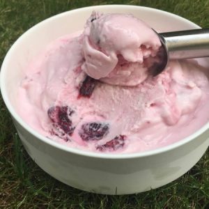 yaourt glacé aux cerises