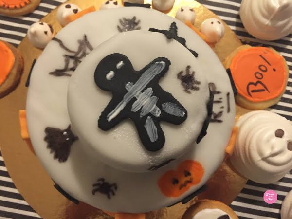 gâteau halloween qui fait peur