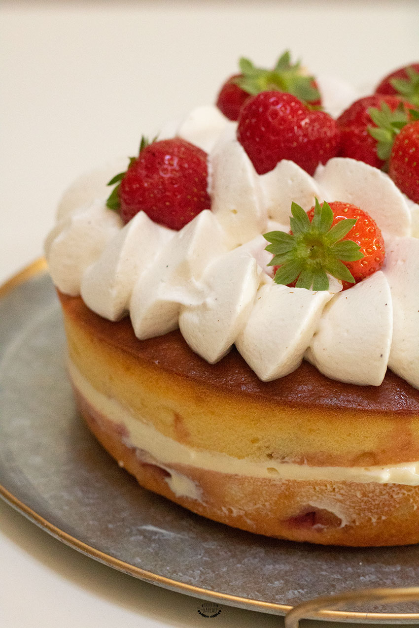 recette rapide gâteau anniversaire aux fraises